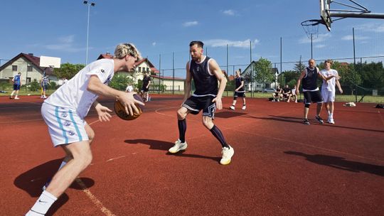 105 zawodników, 30 drużyn i wielkie emocje! Streetball Krapkowice 2026 przeszedł oczekiwania