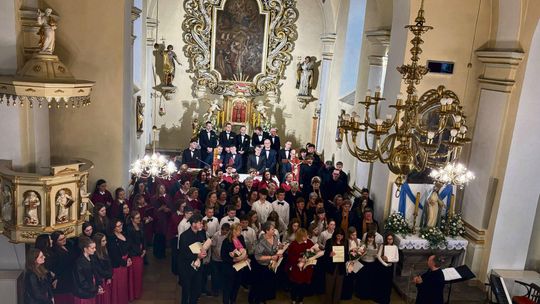Brożec wypełnił się śpiewem! 120 chórzystów na III Festiwalu „Laudate Dominum Omnes Gentes”