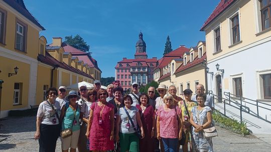 „Cytrynówka” z Gogolina na podbój Gór Sowich! Książ, Szczawno‑Zdrój i podziemne miasto Riese pełne przygód