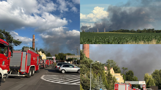 Czarny dym nad Zdzieszowicami. Mieszkańcy alarmowali służby, wiadomo co się stało