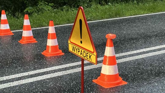 Gogolin: Po pijaku w słup - kierowca BMW miał ponad 1,5 promila alkoholu