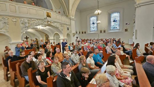 Kamień Śląski: finał „Koncertów na wodzie”. Młodzieżowa Orkiestra Dęta Bazany zachwyciła publiczność