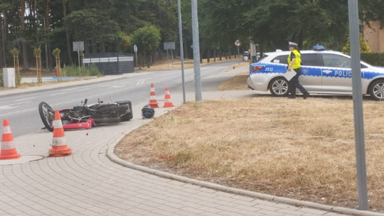 Nie ustąpił pierwszeństwa i uderzył w motorower. Kierowca jednośladu trafił do szpitala