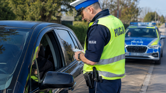 Nie ustąpił pierwszeństwa pieszemu. Kontrola wykazała, że nigdy nie miał prawa jazdy