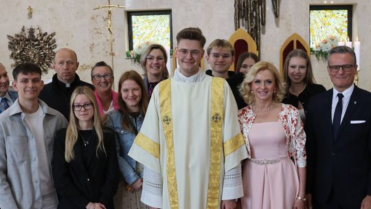 Nowy diakon pochodzi z Krapkowic. Jakub Żyłka przyjął święcenia w Opolu