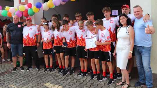Piąta drużyna świata uroczyście powitana przez mieszkańców