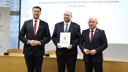 Podpisanie umowy o dofinansowanie z KPO na inwestycje wodno-kanalizacyjne w gminie Walce