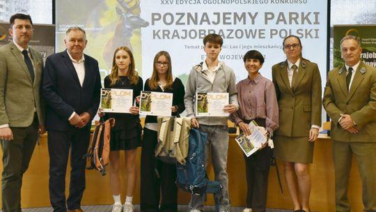PSP nr 2 w Zdzieszowicach najlepsza w województwie! Wygrali finał konkursu „Poznajemy Parki Krajobrazowe Polski”