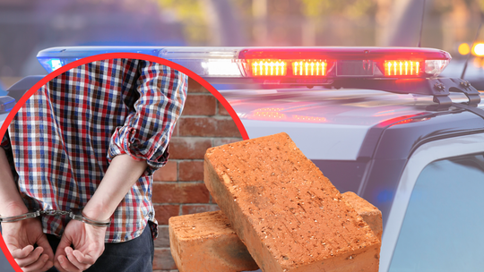 Wybił szybę, próbował podpalić samochód i groził świadkowi śmiercią. 26-latek trafił do aresztu