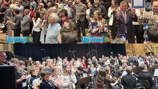 159 muzyków i uczestników na scenie Filharmonii Opolskiej im. Józefa Elsnera podczas rekordowego wykonania „Poszła Karolinka do Gogolina” Tygodnik Krapkowicki"