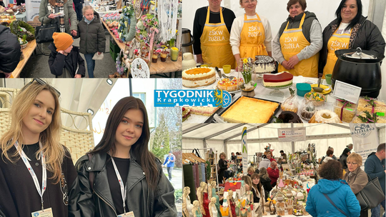 Stoisko z rękodziełem i regionalnymi produktami podczas Środy Żurowej i Kiermaszu Wielkanocnego w Krapkowicach