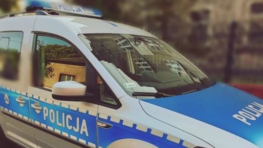 „Zresetujemy zdolność kredytową”. 38-latek stracił 232 tys. zł. Pieniądze wpłacał do bitomatów