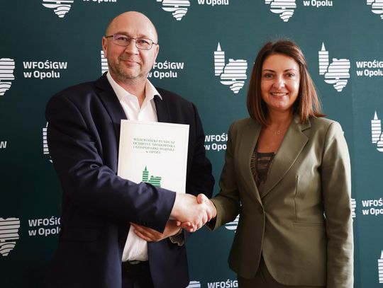 192 tys. zł dla gminy Walce! Modernizacja energetyczna ZWiK w Rozkochowie przyniesie realne oszczędności Budynek Zakładu Wodociągów i Kanalizacji w Rozkochowie modernizowany w ramach projektu energetycznego