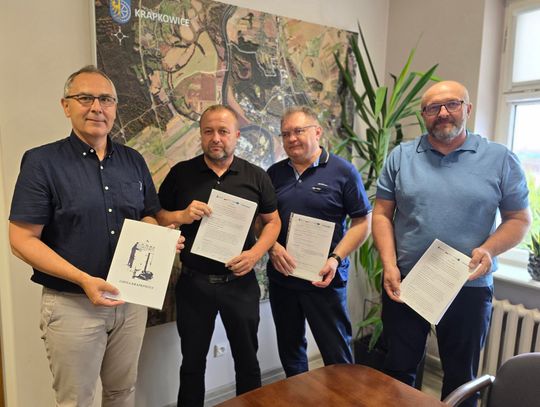 Podpisanie umowy na drugi etap modernizacji Krapkowskiego Domu Kultury w Krapkowicach