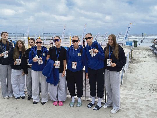 884 drużyny i PV Volley Krapkowice