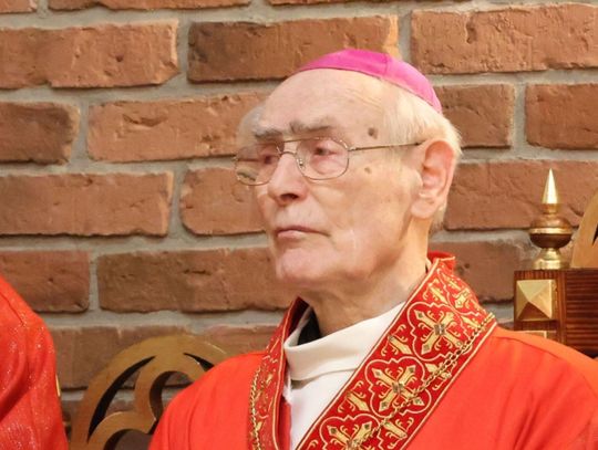 8 sierpnia arcybiskup senior diecezji opolskiej Alfons Nossol obchodzi 93. urodziny.