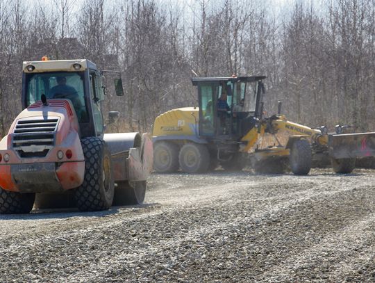 Będzie kostka brukowa i system kanalizacji