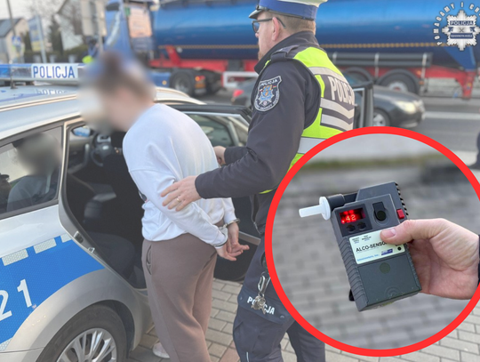 Policjant podczas akcji „Trzeźwy poranek” sprawdza trzeźwość kierowców na drodze w Większycach
