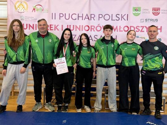 Brąz dla Gogolina! Nasza wojowniczka na podium Pucharu Polski w zapasach Zawodniczka ZKS Gogolin podczas walki na macie w turnieju Pucharu Polski w zapasach