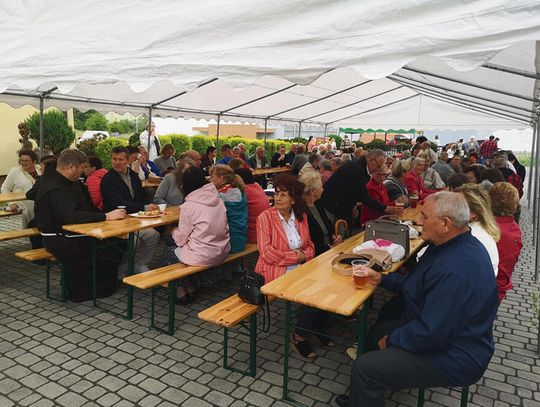 Deszcz nie przeszkodził we wspólnym świętowaniu