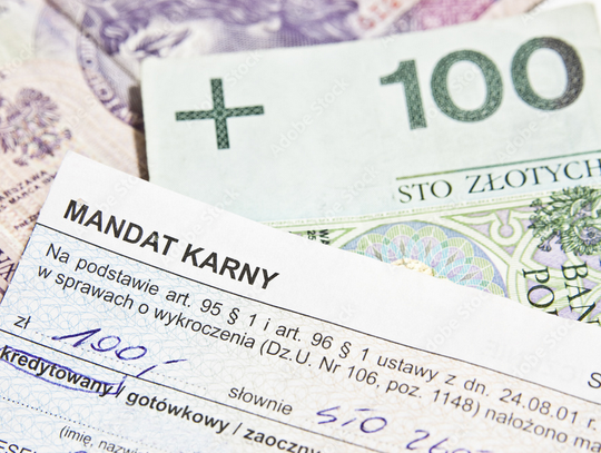 Groźna kolizja pod Krępną. Sprawca ukarany mandatem