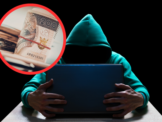 Kobieta korzystająca z telefonu i bankowości internetowej jako symbol oszustwa metodą na kupującego i BLIK