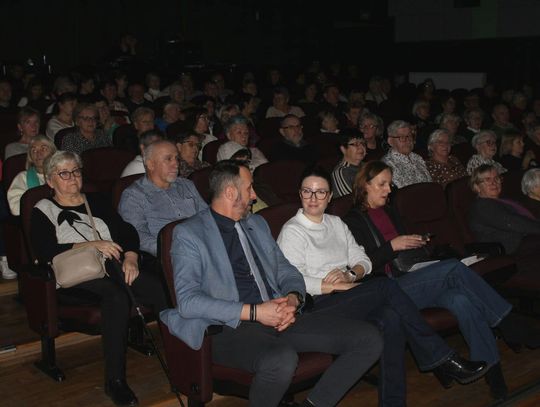 Kolędy, mażoretki i świąteczna atmosfera. Seniorzy spotkali się w Zdzieszowicach Kolędy, mażoretki i świąteczna atmosfera. Seniorzy spotkali się w Zdzieszowicach