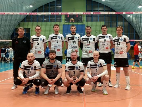 Siatkarze SPS Walce podczas meczu turnieju półfinałowego baraży o awans do II ligi w Częstochowie