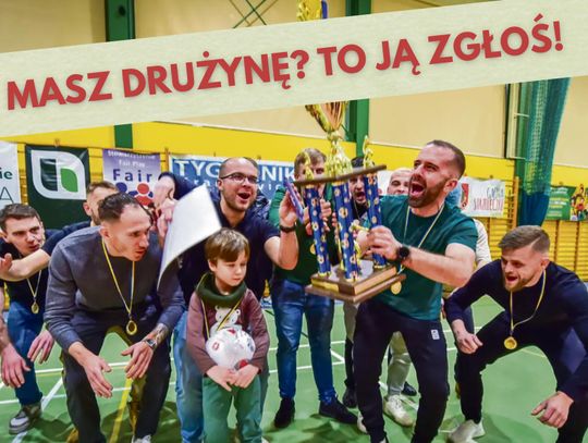Halowy turniej piłkarski „Tygodnika Krapkowickiego” – drużyny amatorskie rywalizujące na parkiecie w ramach lokalnych rozgrywek.