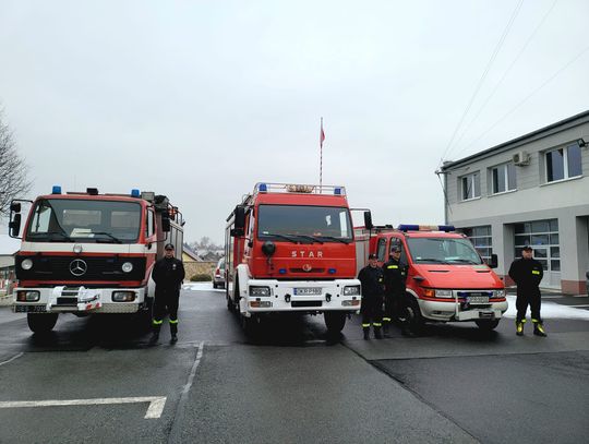 Najpierw przekazali sprzęt, dziś na Ukrainę pojechały wozy strażackie