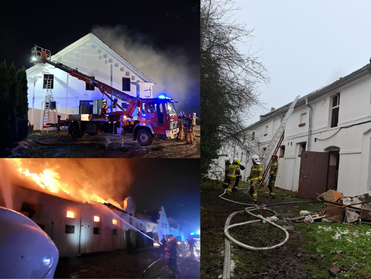 na zdjęciu Strażacy dogaszają budynek gospodarczy przy stadninie koni Moszna, dach częściowo zwęglony, noc pożaru 2 grudnia