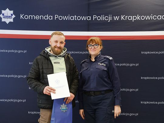 Ochota na hot-doga doprowadziła do ujęcia pijanego kierowcy Ochota na hot-doga doprowadziła do ujęcia pijanego kierowcy