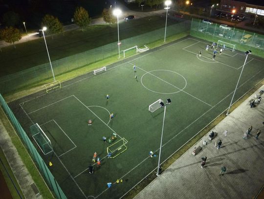 Boisko Orlik w Krapkowicach przygotowane do wydarzeń sportowych