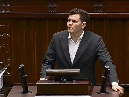 Poseł Adam Gomoła w Sejmie.
