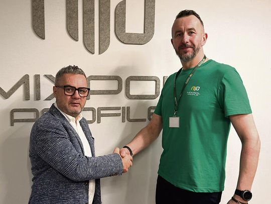 Produkcja, pakowanie i wyjątkowy stażysta Produkcja, pakowanie i wyjątkowy stażysta