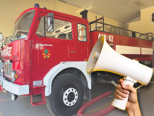 Strażacki samochód Jelcz 004 z 1992 roku wystawiony na sprzedaż przez gminę Strzeleczki – klasyczny wóz pożarniczy z dużym zbiornikiem na wodę.