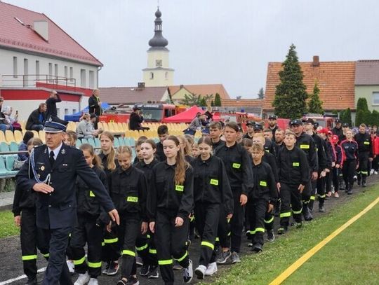 Strażacka rywalizacja