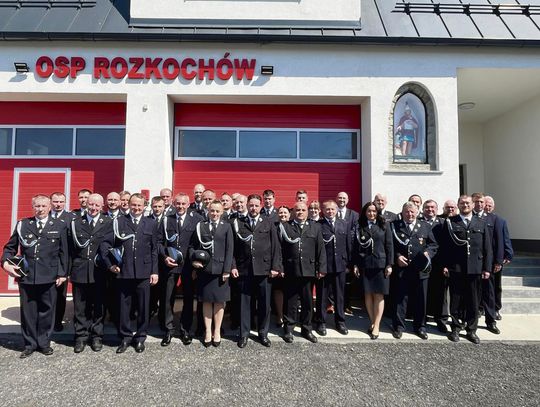 Delegaci OSP podczas XIII Zjazdu Oddziału Gminnego w Rozkochowie wybierający nowe władze