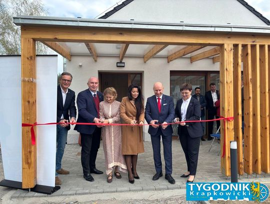 Uroczyste otwarcie Środowiskowego Domu Samopomocy przy ul. Górnej w Krapkowicach