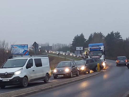 Wielkie korki po wypadkach na A4. Objazdy sparaliżowały Gogolin i okolicę
