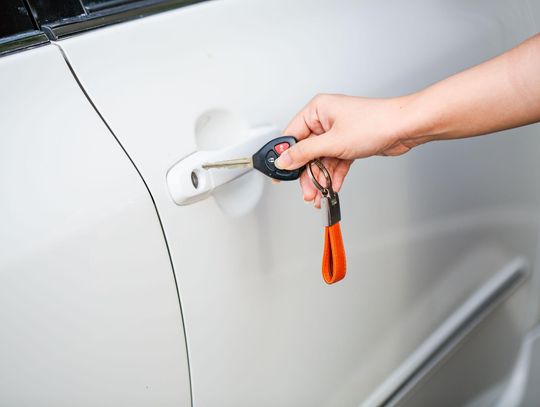 Wynajem samochodu na weekend w Warszawie – kiedy warto i jakie auto wybrać?