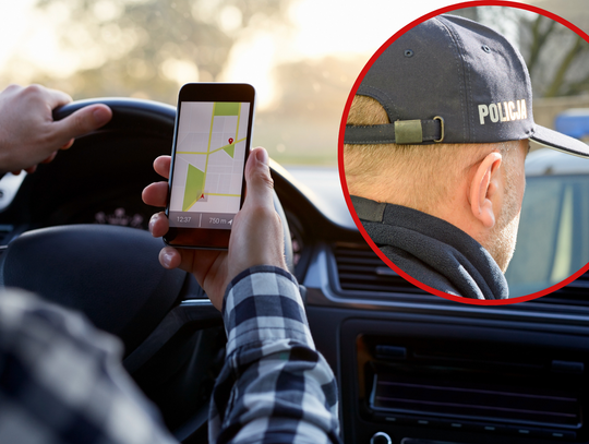 Policjanci podczas kontroli drogowej kierowcy volkswagena