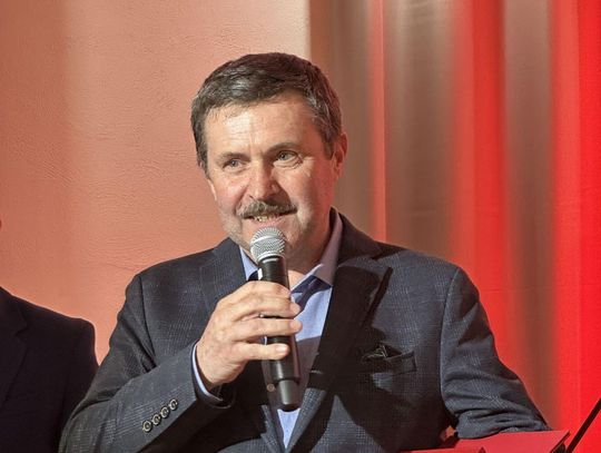 Zbigniew Kawa – wieloletni sołtys Kamienia Śląskiego podczas rozmowy o działalności społecznej i rozwoju miejscowości