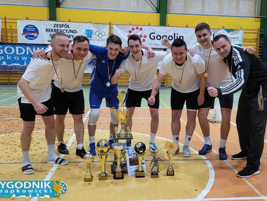 [ZDJĘCIA] FC Łapanka zwycięzcą 15. edycji Ligi Futsalu Tygodnika Krapkowickiego!