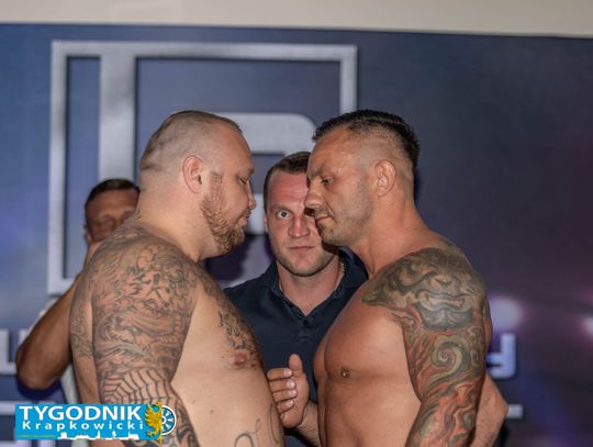 [ZDJĘCIA] Gala „Lewy Prosty Fight Night”: oficjalne ważenie