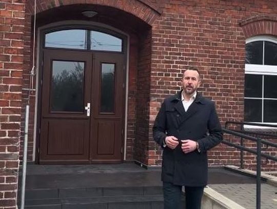 Nowe mieszkania komunalne w Rozwadzy, oddane do użytku mieszkańcom gminy Zdzieszowice dzięki programowi Polski Ład