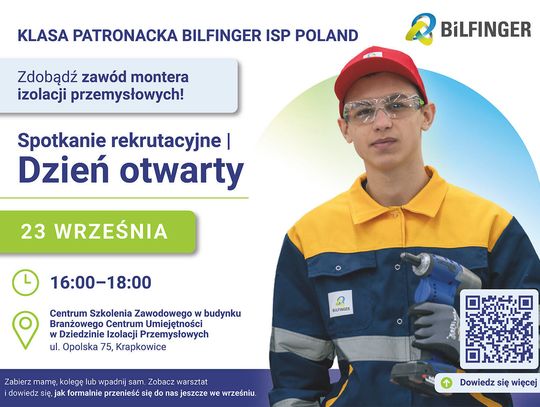 Uczniowie podczas praktycznej nauki zawodu montera izolacji przemysłowych w Centrum Szkolenia Zawodowego w Krapkowicach
