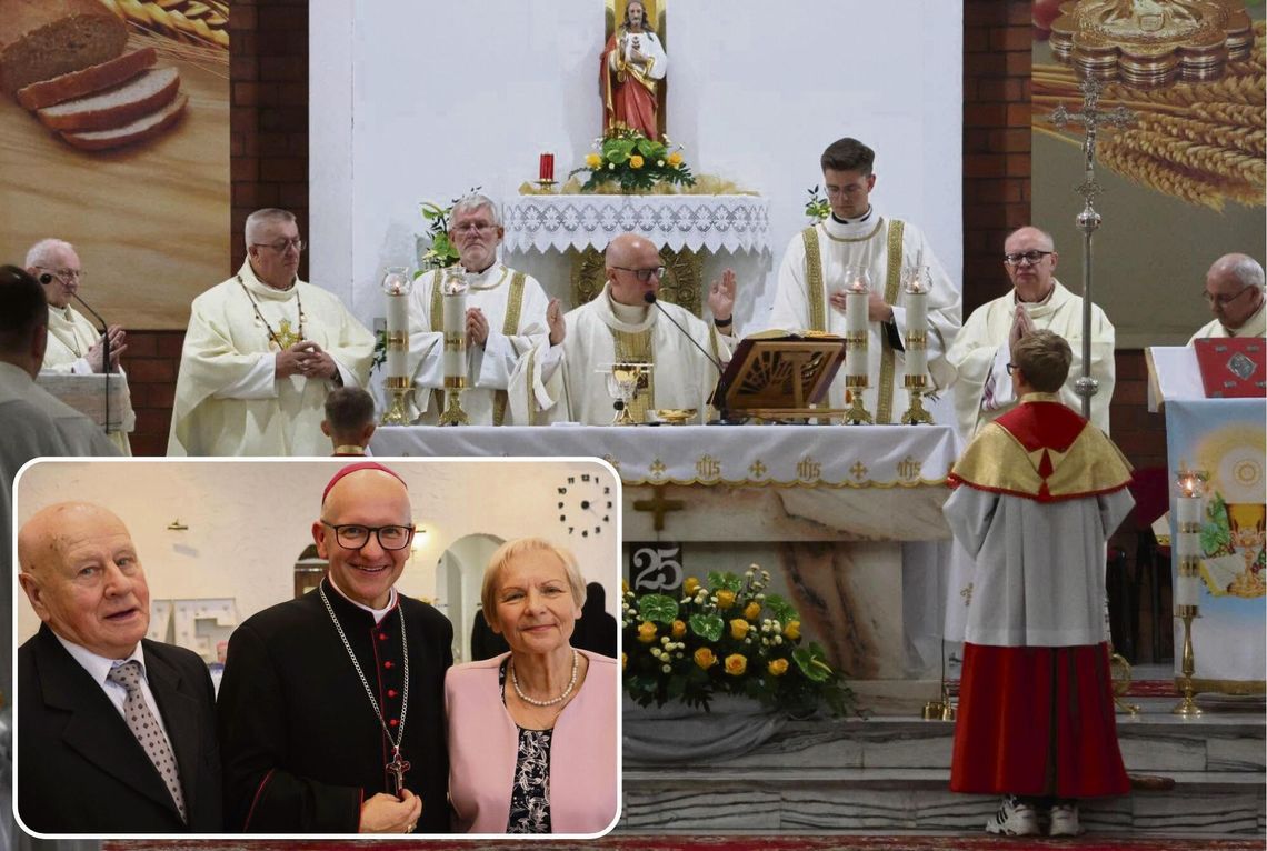 Bp Waldemar Musioł podczas uroczystej mszy dziękczynnej z okazji 25‑lecia kapłaństwa w parafii św. Floriana w Żywocicach.