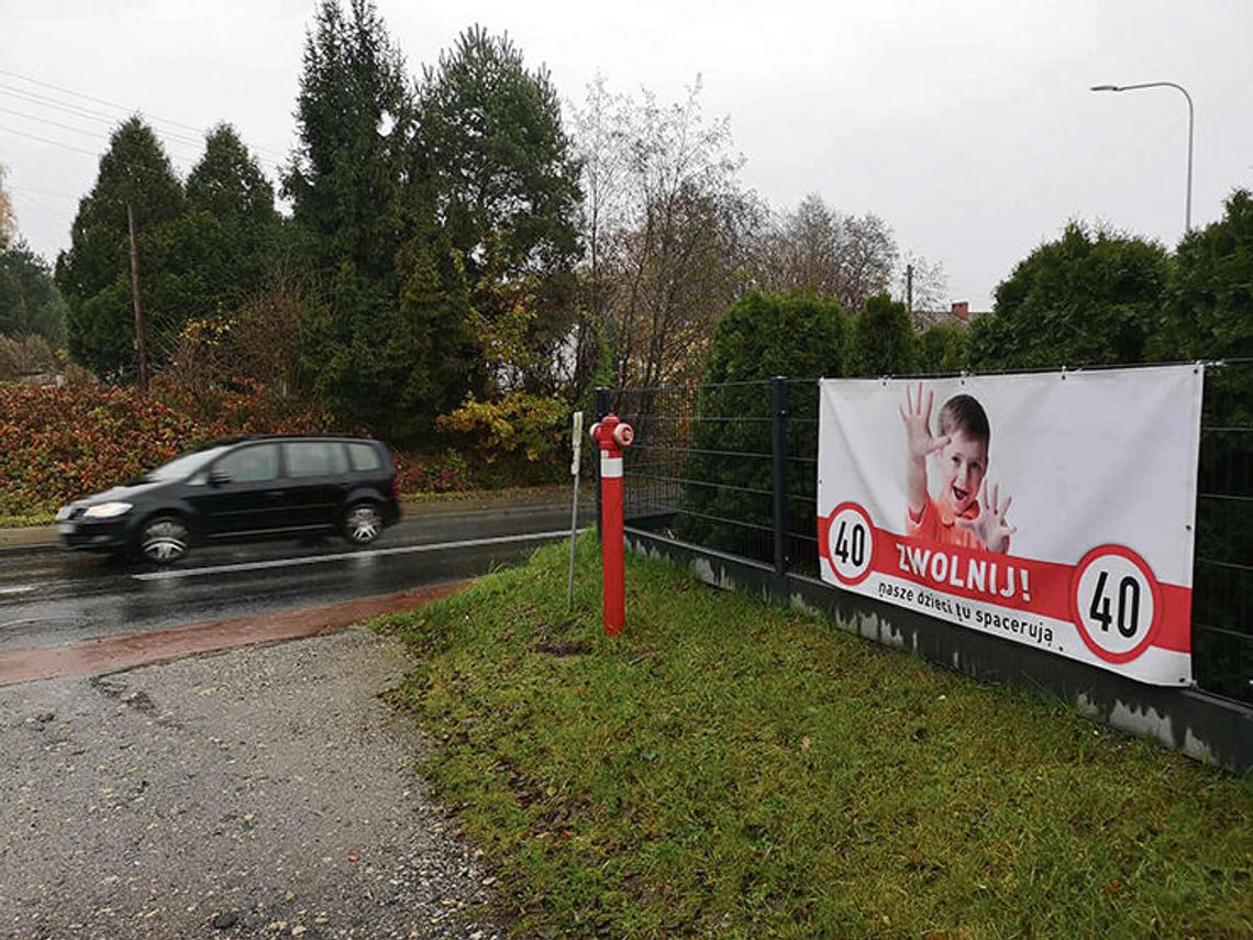 Chcą by zdjęli nogę z gazu