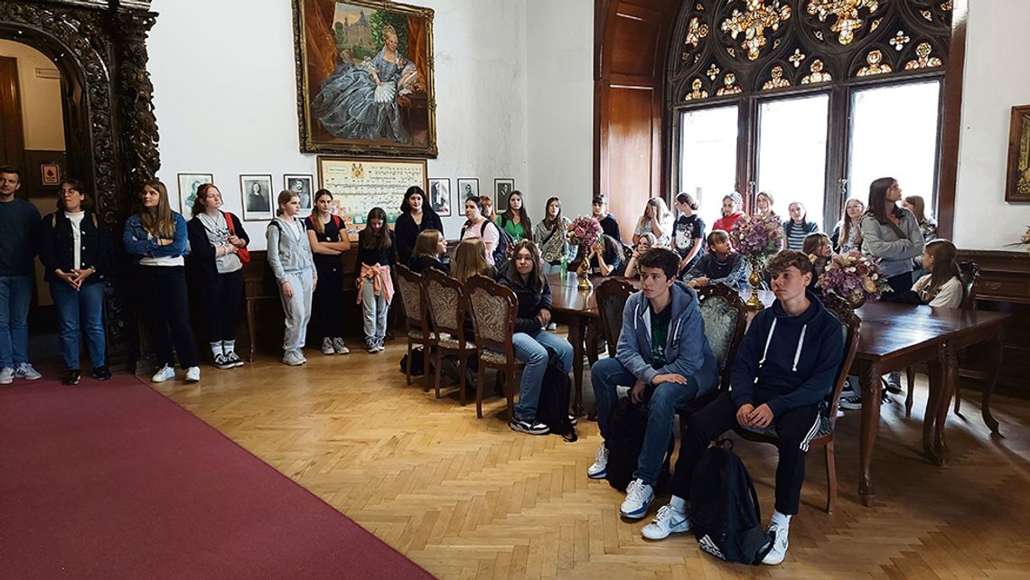 Dziesiąta wymiana, dwudzieste spotkanie